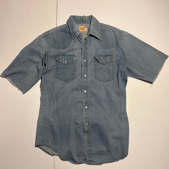 Wrangler Other - 1960s/1970's Wrangler Denim Shirt With Big Embroidery